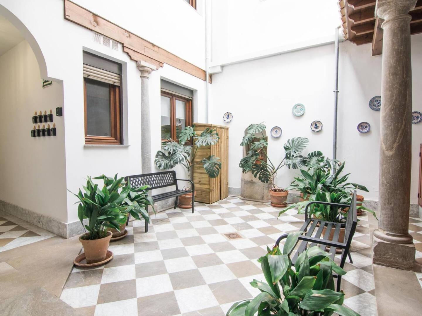Tuguest Gracia Apartments Γρανάδα Εξωτερικό φωτογραφία